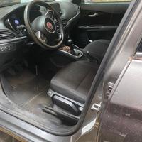 Auto Fiat Tipo