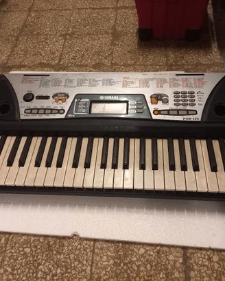 tastiera Yamaha psr 150 usato