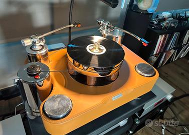 Giradischi Tourbillon