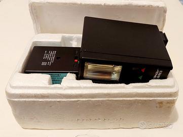 Flash elettronico Voigtländer V 38 RES a batteria