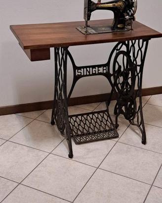 ANTICA  MACCHINA DA CUCIRE  SINGER DEL 1913