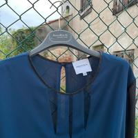 Blusa AnnaRita N  - Speciale maniche velate 💙🖤