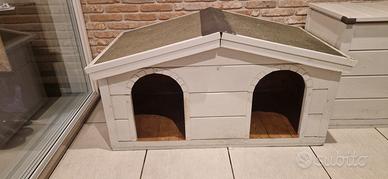 cuccia cani doppia da esterno in legno