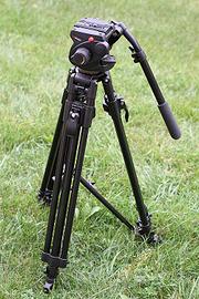 Cavalletto Manfrotto testa 503HDV + 525 kit Tripod