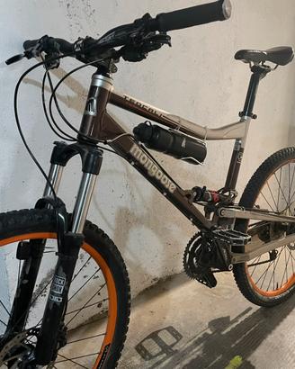 Mountain bike full suspendion mongoose