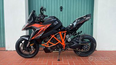 Superduke gt