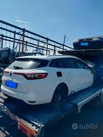 RICAMBI USATI RENAULT MEGANE SPORTER ANNO 2017