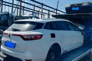 RICAMBI USATI RENAULT MEGANE SPORTER ANNO 2017