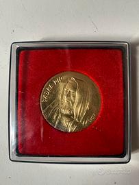 Medaglia Padre Pio Beato 2 maggio 1999