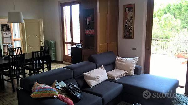 Appartamento di 146 m² con 4 locali e box auto a S - Vista 4