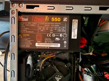 Desktop Asus per ufficio/lavoro/gaming