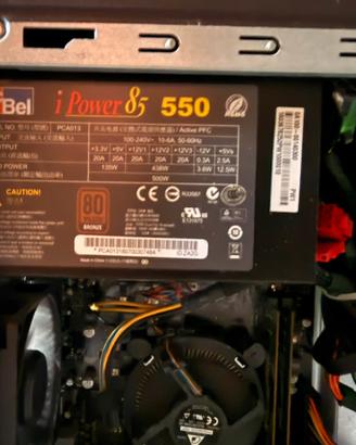 Desktop Asus per ufficio/lavoro/gaming