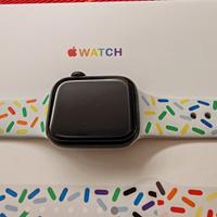 Apple Watch Series 7 (GPS + Cellular, 41mm)
