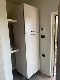 Cucina , camera e mobile bagno