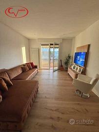 Appartamento di 120 m² con 4 locali e box auto a M