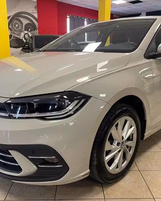 VOLKSWAGEN Polo 1.0 TSIFULL LED/APPLE/PDC*