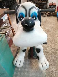 Giostra elettrica a gettone.