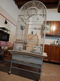 Gabbia pappagalli con ruote