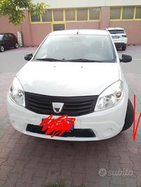 Dacia Sandero 1,4Benzina ,gpl