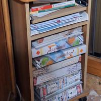 mobile tv libreria con ruote