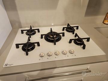 Piano cottura a gas Electrolux 5 fuochi 75cm