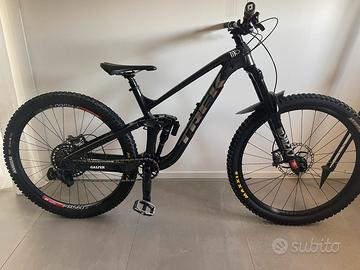 TREK SLASH 8