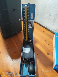 Sfigmomanometro misuratore di pressione a mercurio