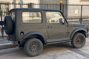 Suzuki samurai
