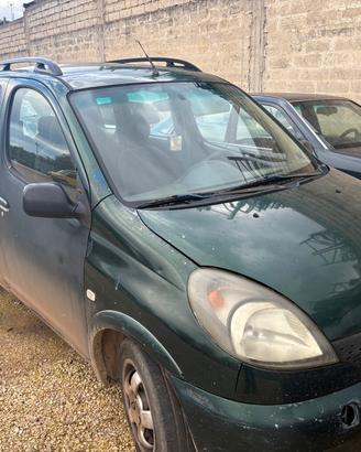 RICAMBI TOYOTA YARIS VERSO 1.3 BENZINA ANNO:2001
