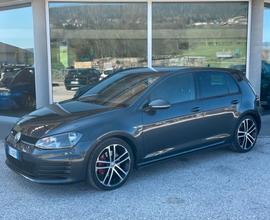 Volkswagen Golf GTD 2.0 TDI DSG 5p.