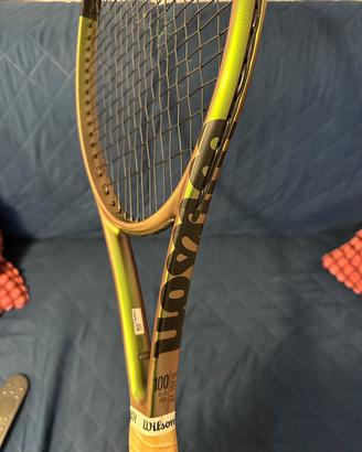 Wilson blade 100 v8