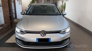 Volkswagen Golf 1.0 eTSI EVO DSG Life BLOCKSHAFT