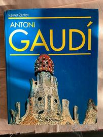 Libro " Antoni Gaudì" R. Zerbst