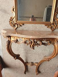 Consolle con specchiera .