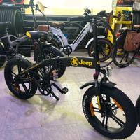 Jeep Fold fat E-bike tua a 20,25 euro al mese