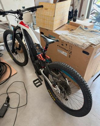 E-bike fantic 1.9
