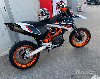 Ktm 690 smc-r