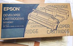 Toner originale Epson C13S050087 / S050087 nero