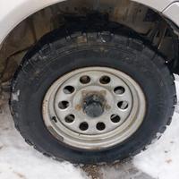 Cerchi più gomme Suzuki Jimny