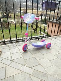 Monopattino tre ruote