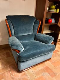 Divano e 2 poltrone