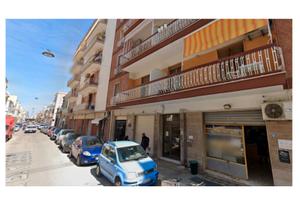 Locale commerciale centrale