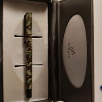 Penna Parker roller Vector  usata 