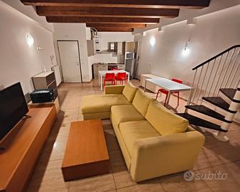 Loft centralissimo in contesto signorile