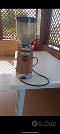 Macinacaffè professionale Faema