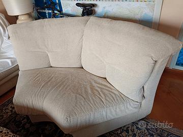 Poltrona in Alcantara  molto  raffinato 