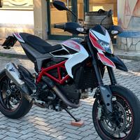 Ducati Hypermotard 821 sp 2015