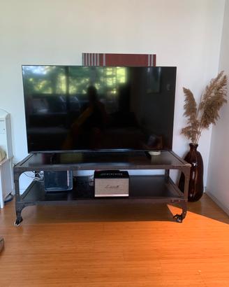 Mobile tv in ferro