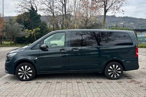 Mercedes Vito 114 4Matic  Automatico - Autocarro
