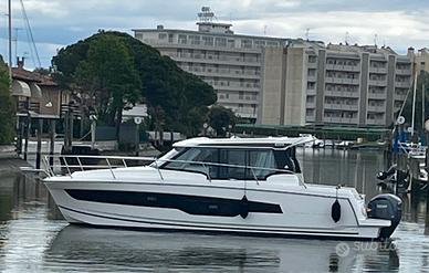Barca Usata-Jeanneau Merry Fisher 1095